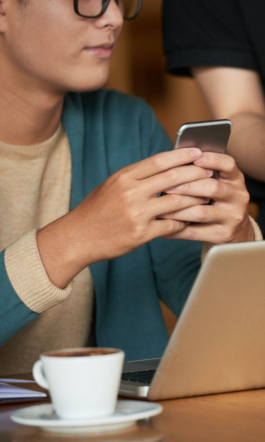 Café Restaurant avec Hotspot Wifi sécurisé d'Open6